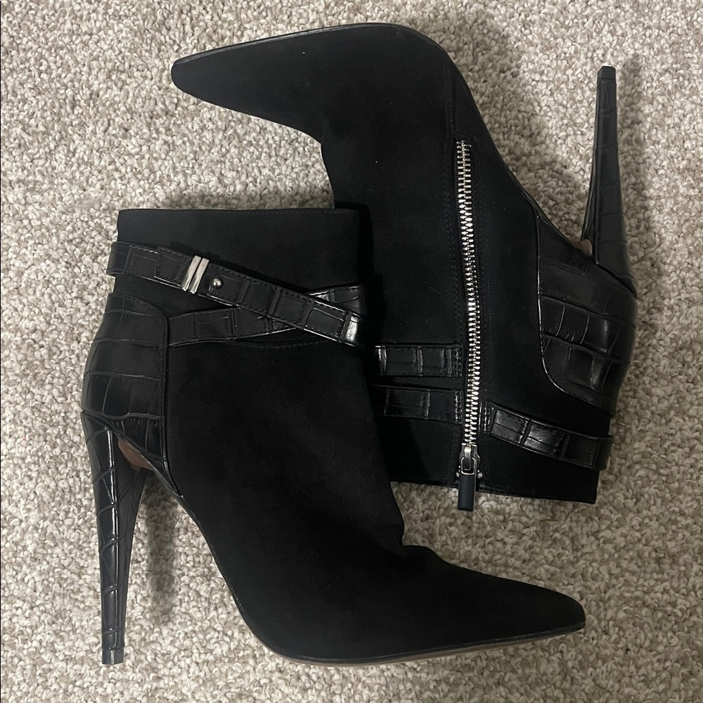 Elegant Black Ankle Boots Justeab size 8
